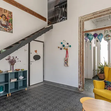 Apartment Una Terrazza Su Via Calderai By Wonderful Italy *